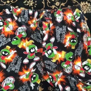Almost new Looney Tunes Mens Pajama shorts Marvin.